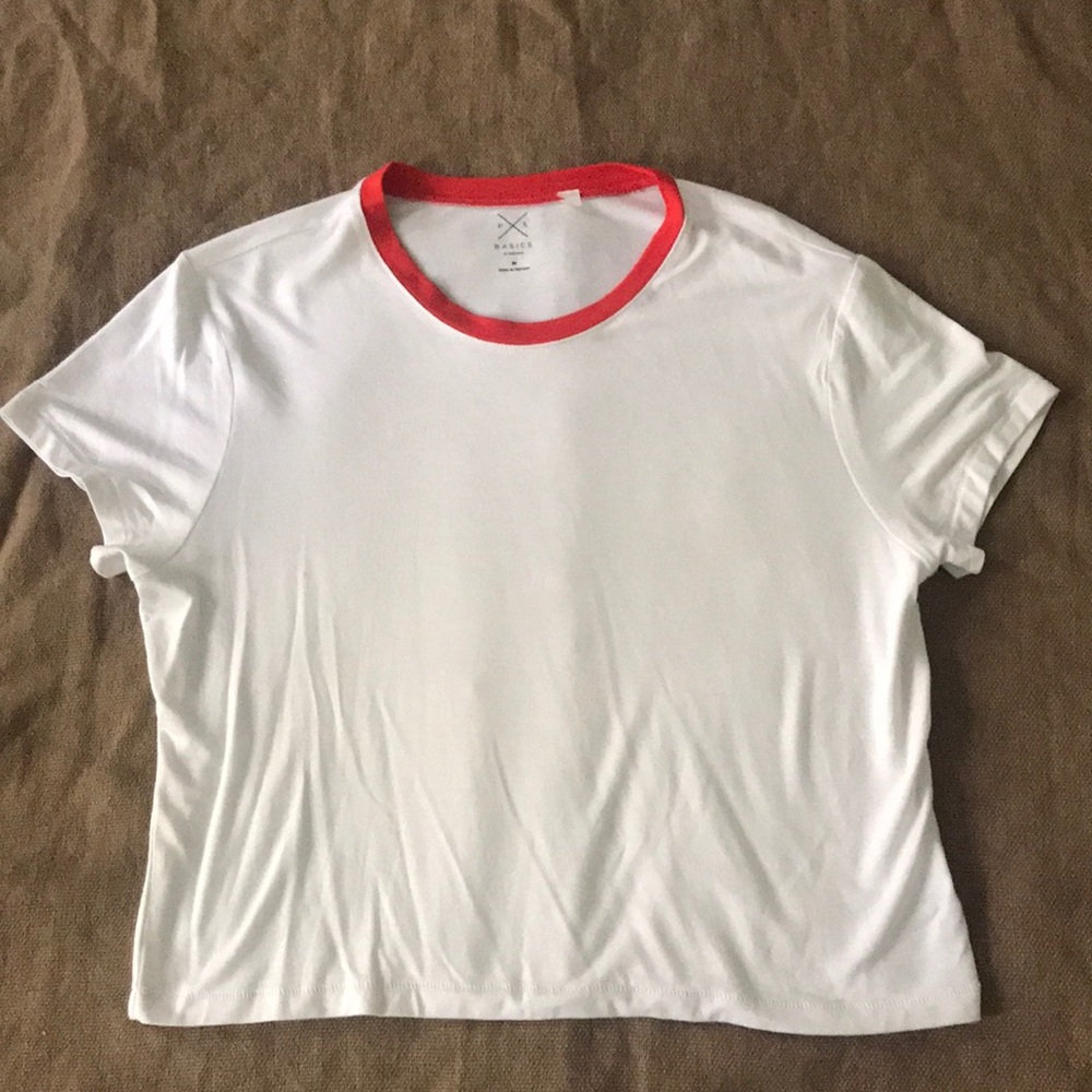 White shirt from pacsun with red collar